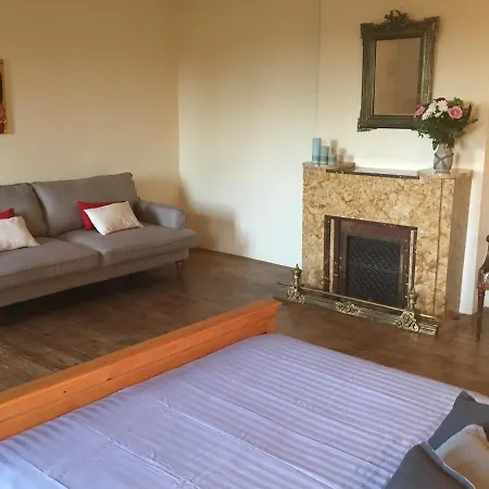 Bed & Breakfast Domaine De Menerque